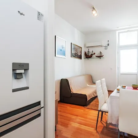 Apartment Apartman Pegla
